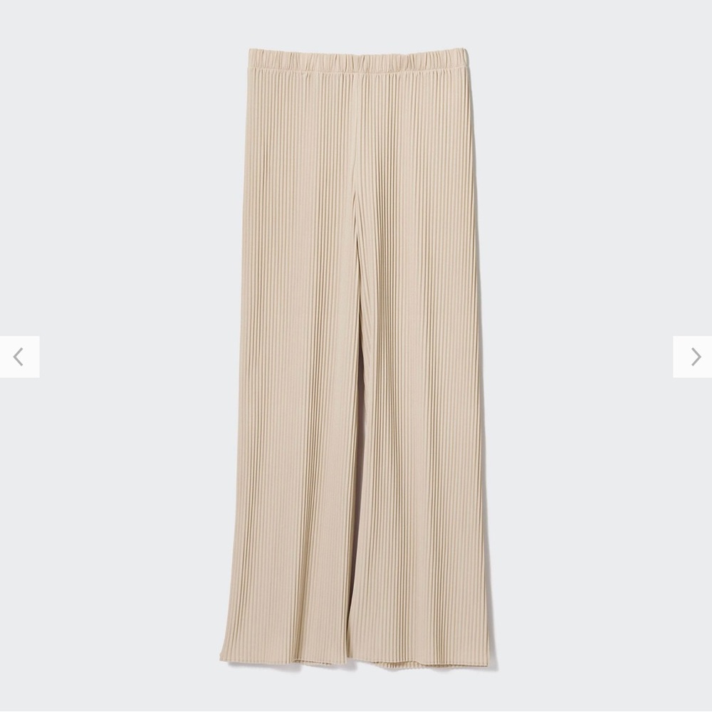Uniqlo pleated pants